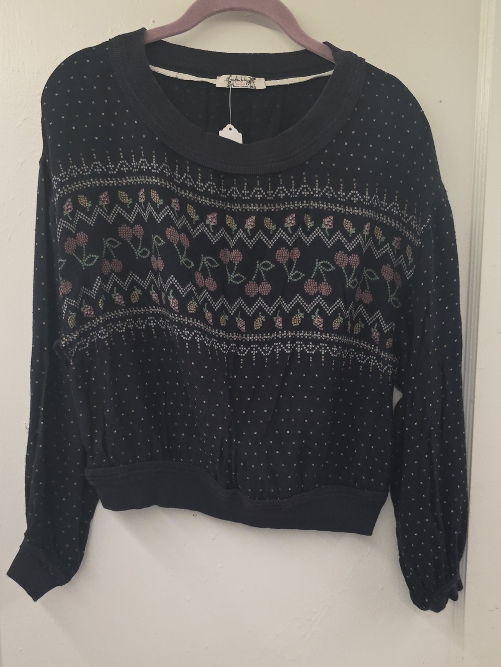 Intimately Free People Navy Cherry Fair Isle Cropped Sweatshirt XS